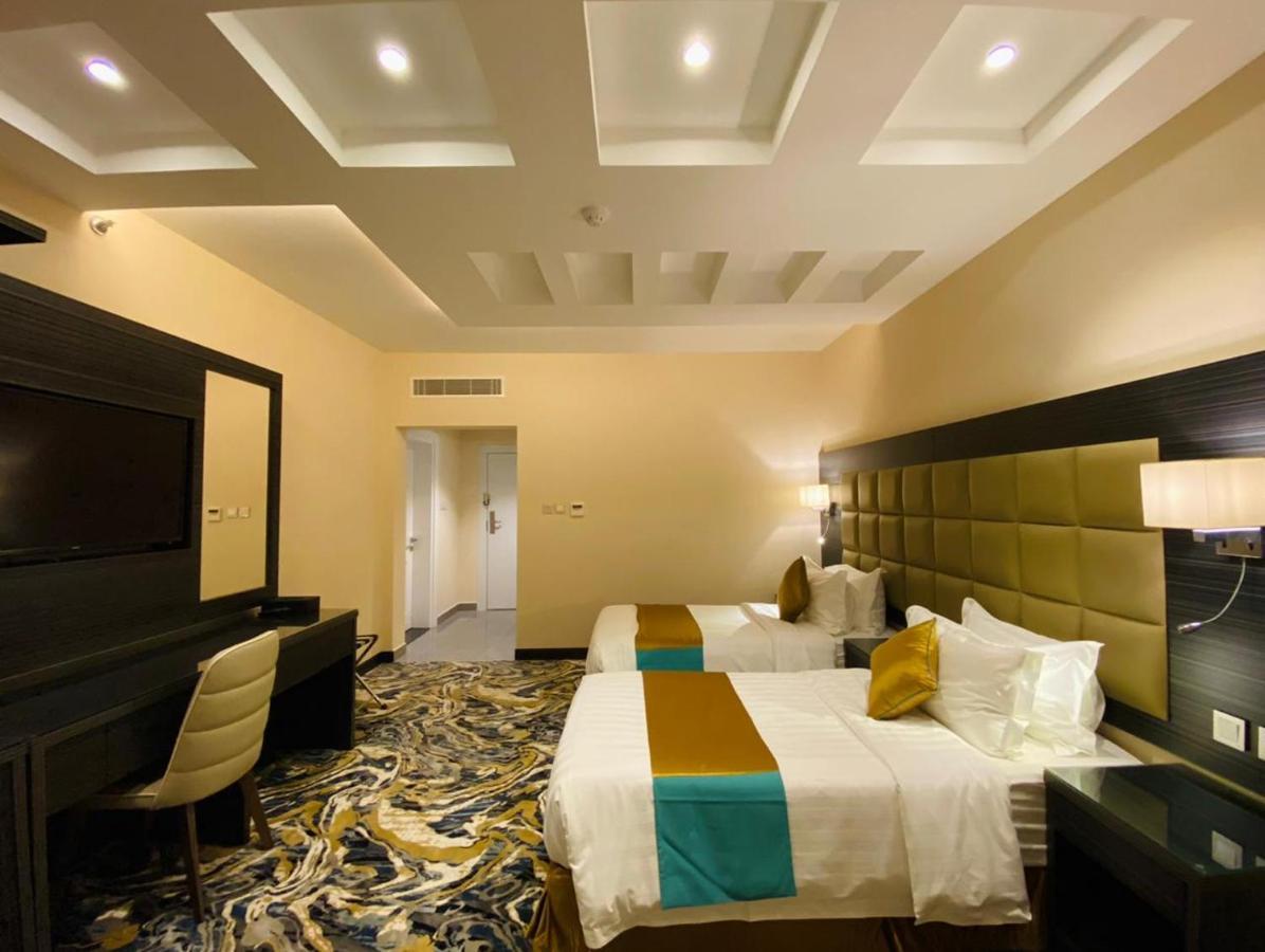 Y Platinum Hotel Medina Kültér fotó