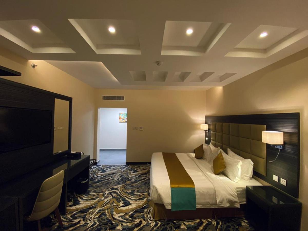 Y Platinum Hotel Medina Kültér fotó