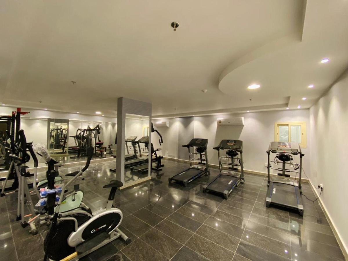 Y Platinum Hotel Medina Kültér fotó