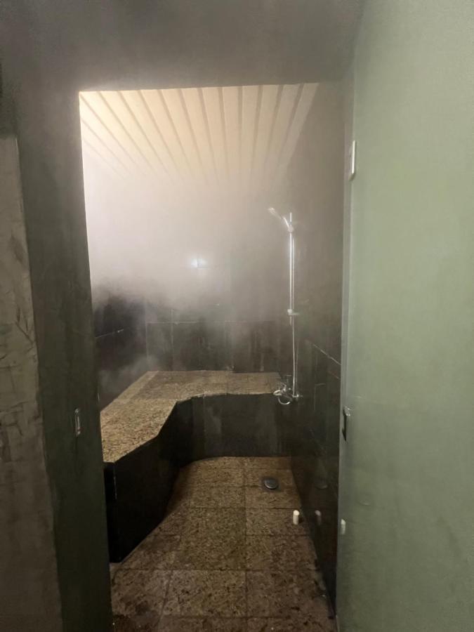 Y Platinum Hotel Medina Kültér fotó